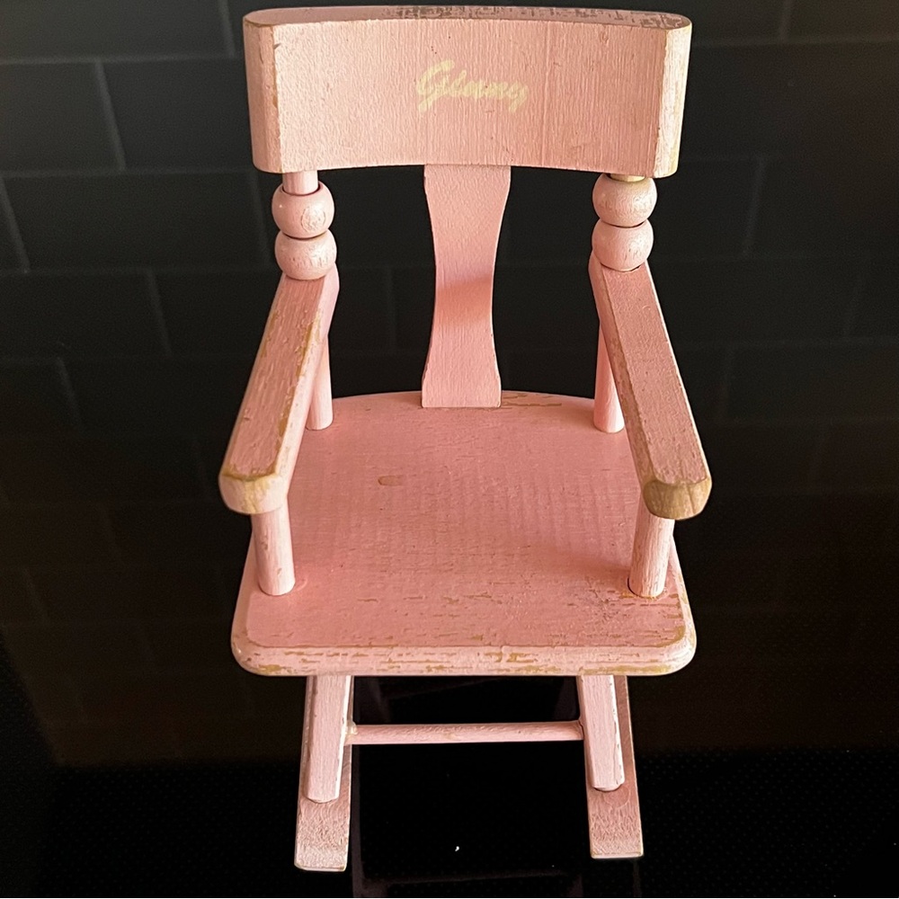 VINTAGE PINK GINNY DOLL ROCKING CHAIR
